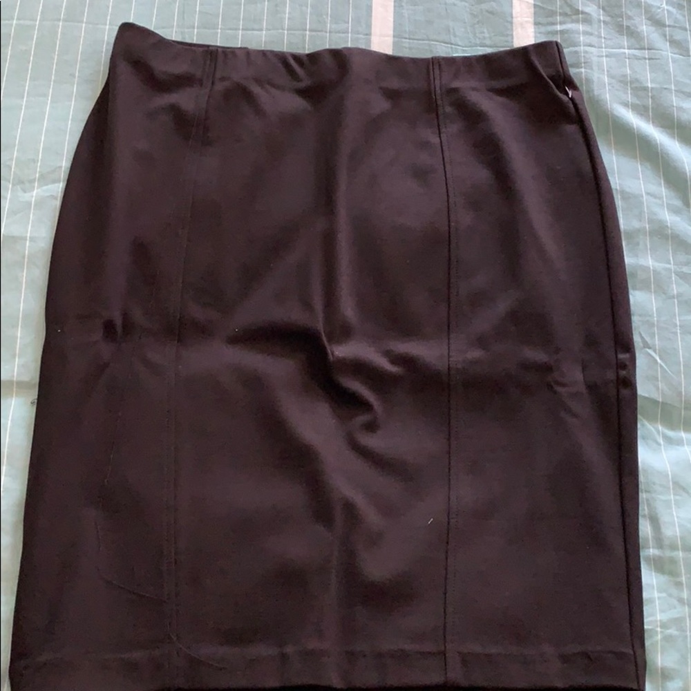 Black skirt